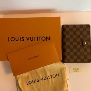 Louis Vuitton Medium Agenda Cover in Damier Ebene